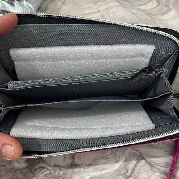 Dime Bags Pink Wristlet/Wallet - Picture 3 of 6